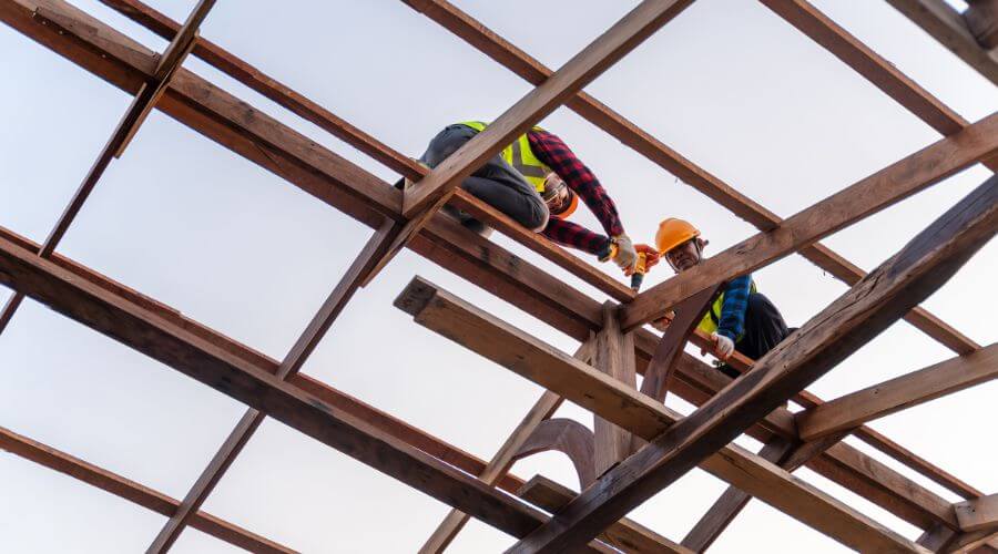 Expert Emergency Roof Repairs services in Lawrenceville, IL